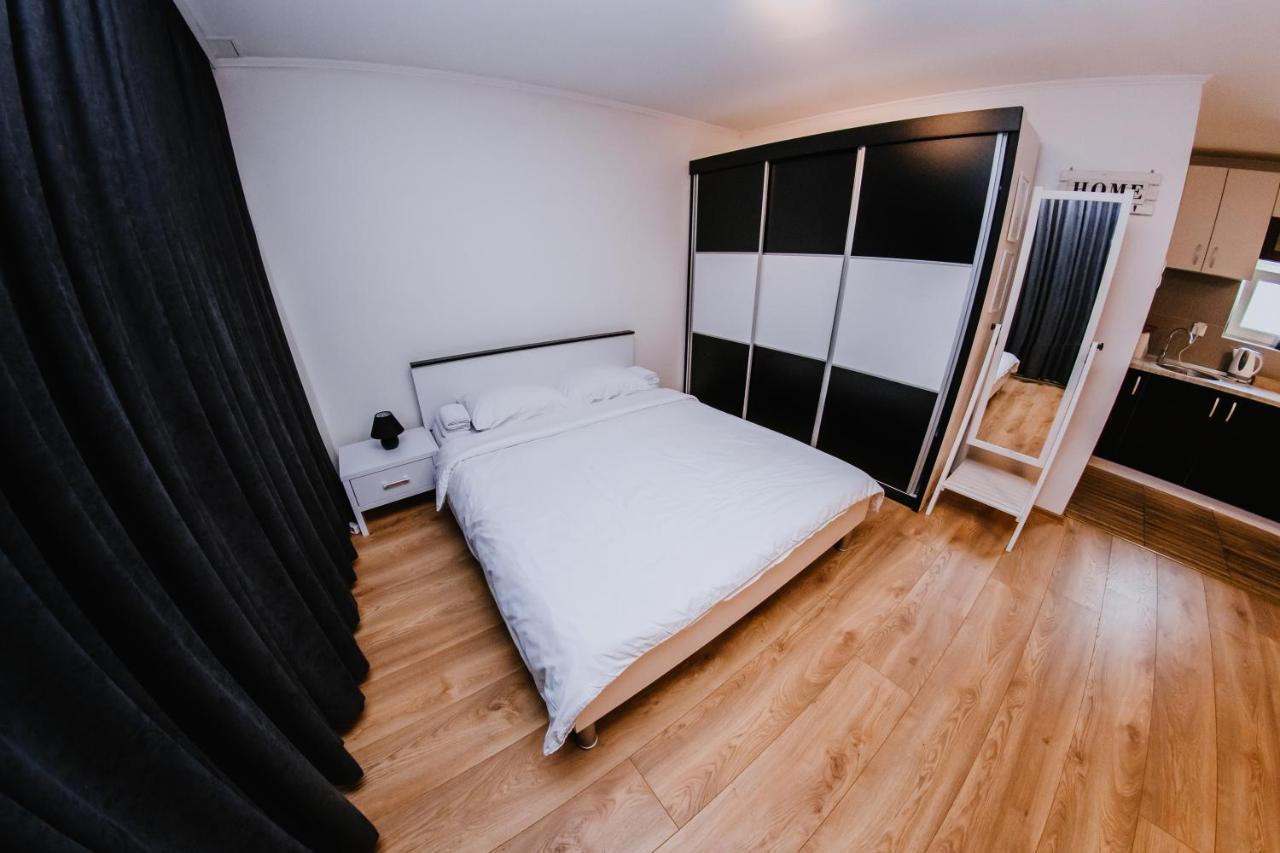Studio Apartment Dzungla Doboj Bagian luar foto